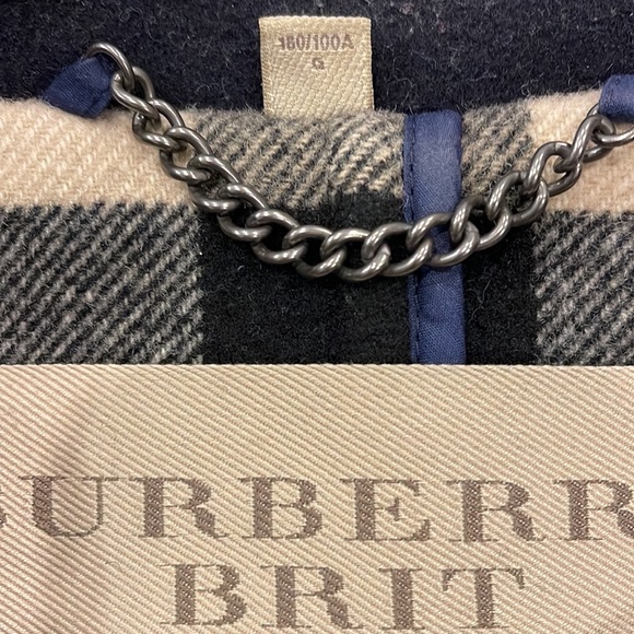 Burberry Duffle Coat. Size L - Picture 10 of 13